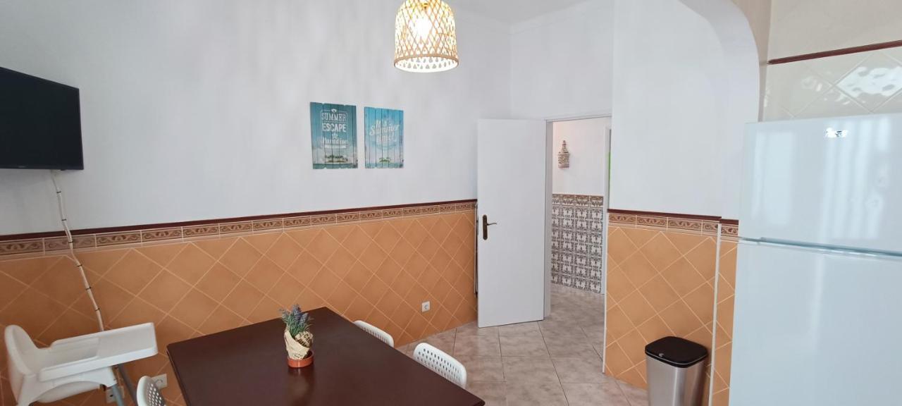 Casa "Os Amados" Apartment อัลบูเฟรา ภายนอก รูปภาพ